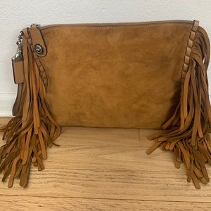 Coach 1941 turnlock wristlet/clutch in suede fringe 86840